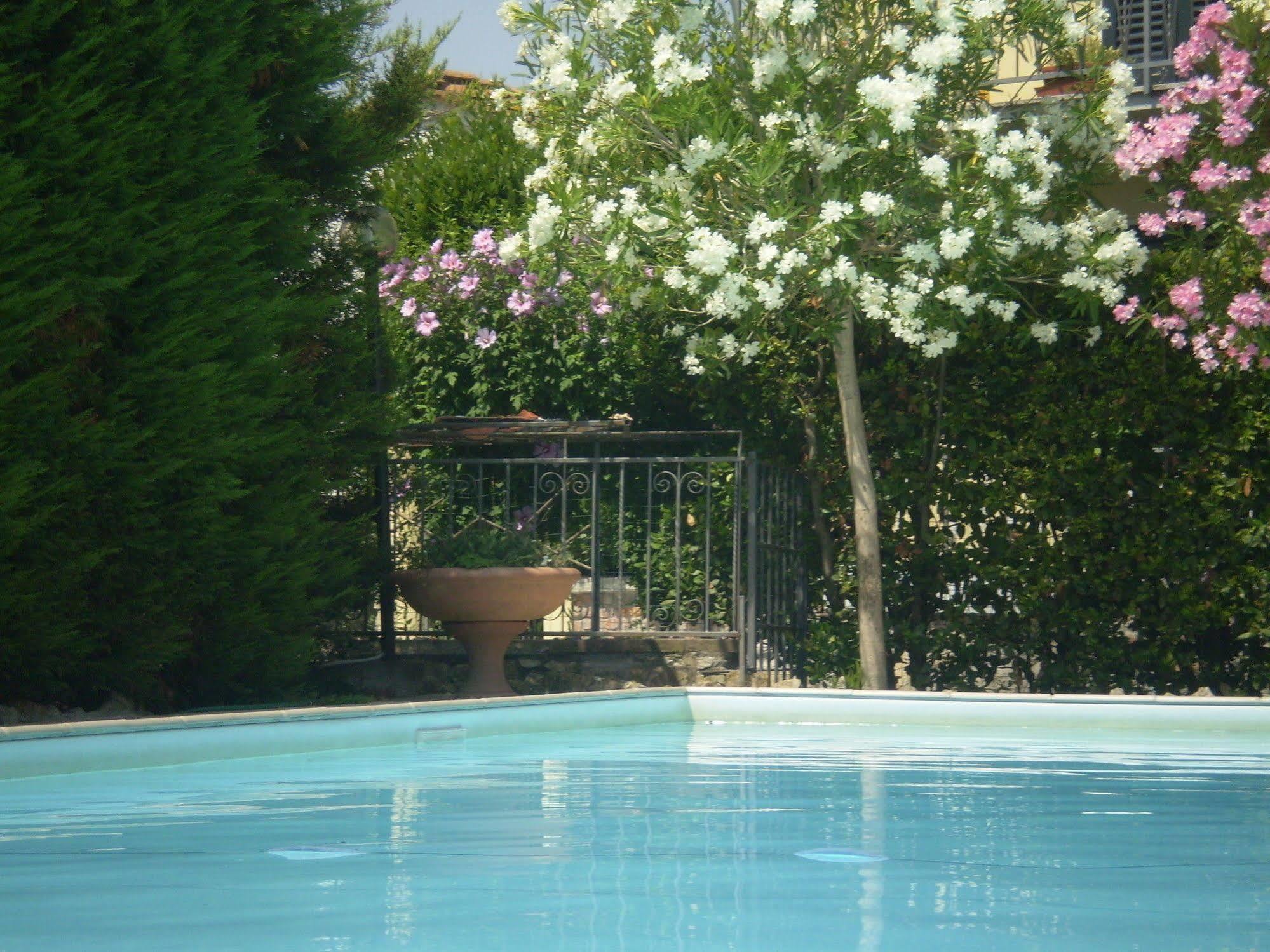 Nido Del Merlo Santomato Exterior foto